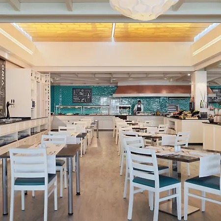 Semesteranläggning (resort) H10 Lanzarote Gardens